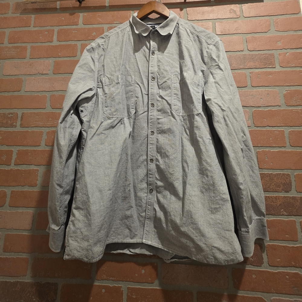 Kenneth Cole New York Monochrome‎ Patterned Shirt XL.         Sku 11